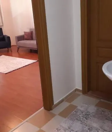 빌라 Muestakil Bahce Ve Havuz Olanagi Sunan, Genis Villa